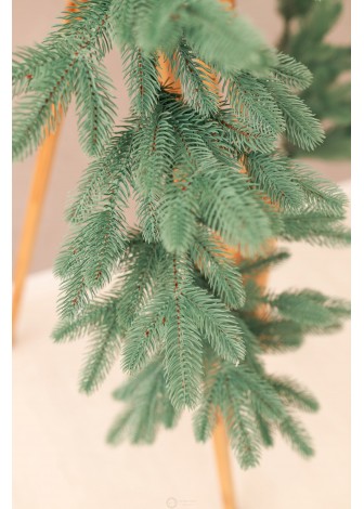 Хвойні гірлянди