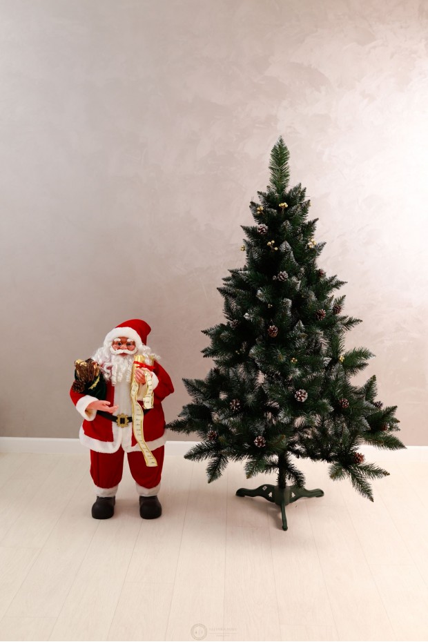 Ялина Елітна з шишками та золотою калиною 1,5м